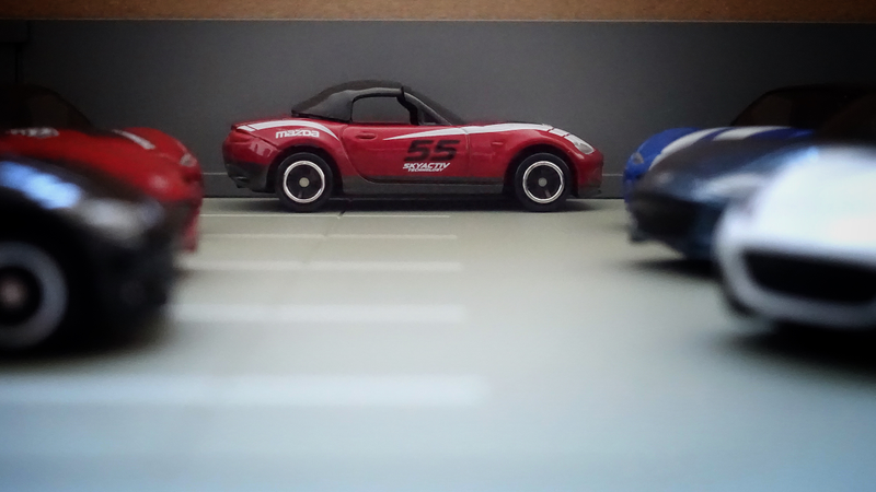 Illustration for article titled Land of the Rising Sun(day): Mazda Roadster